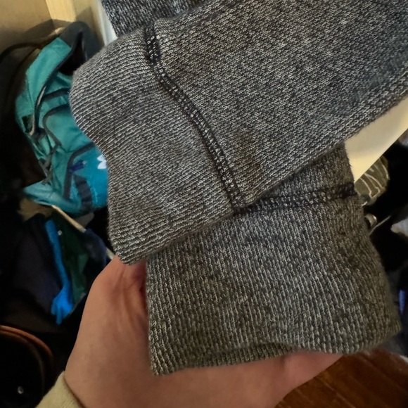 Nollie Xs zip up long sleeve hooded light jacket - Picture 5 of 6